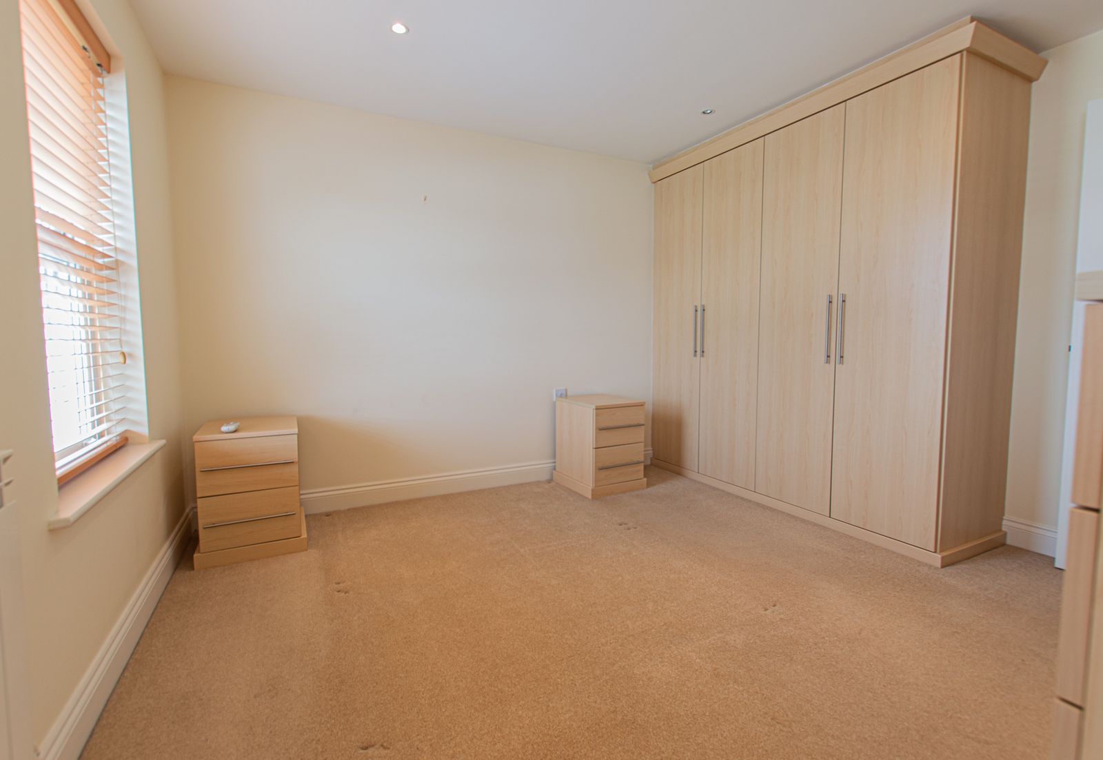 4 Easterbrook photo 7