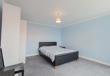 Apartment D, Alma House photo 15