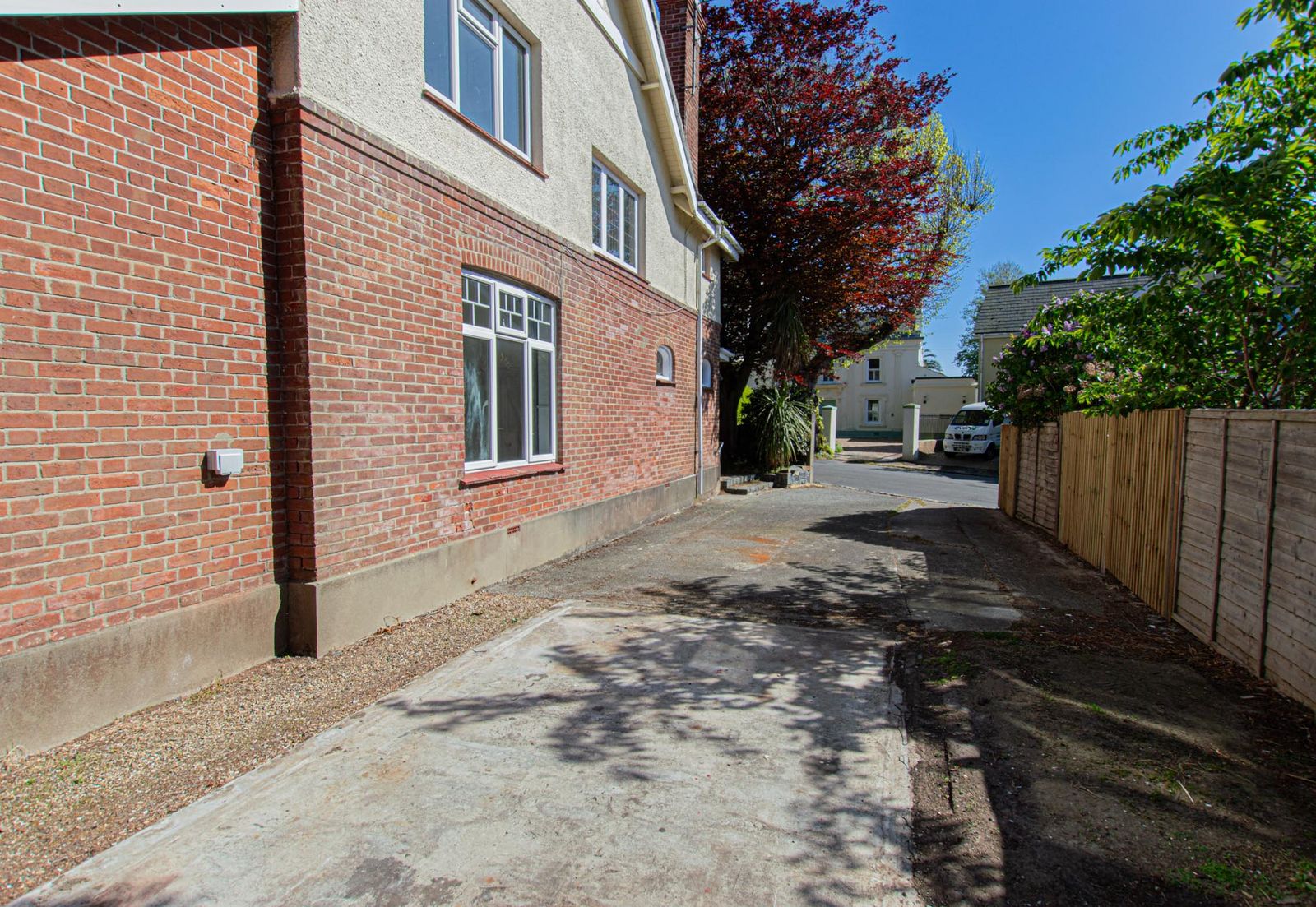 Oaklea photo 42