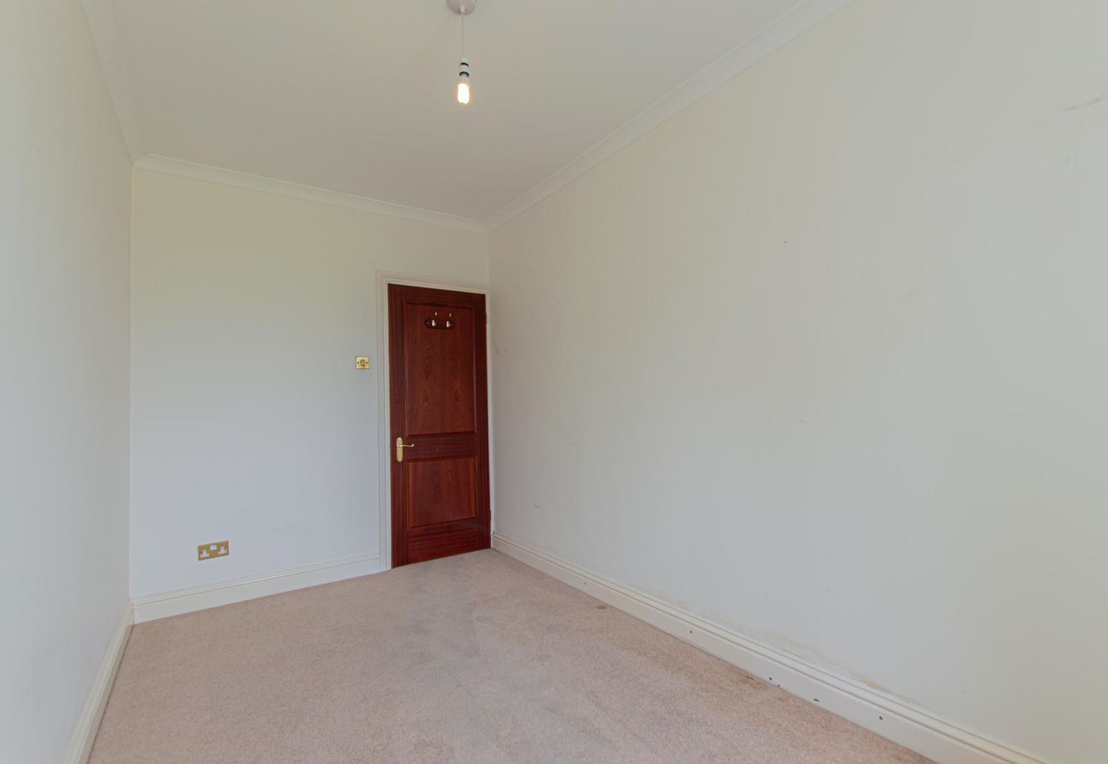 1, De Hubie Court photo 15