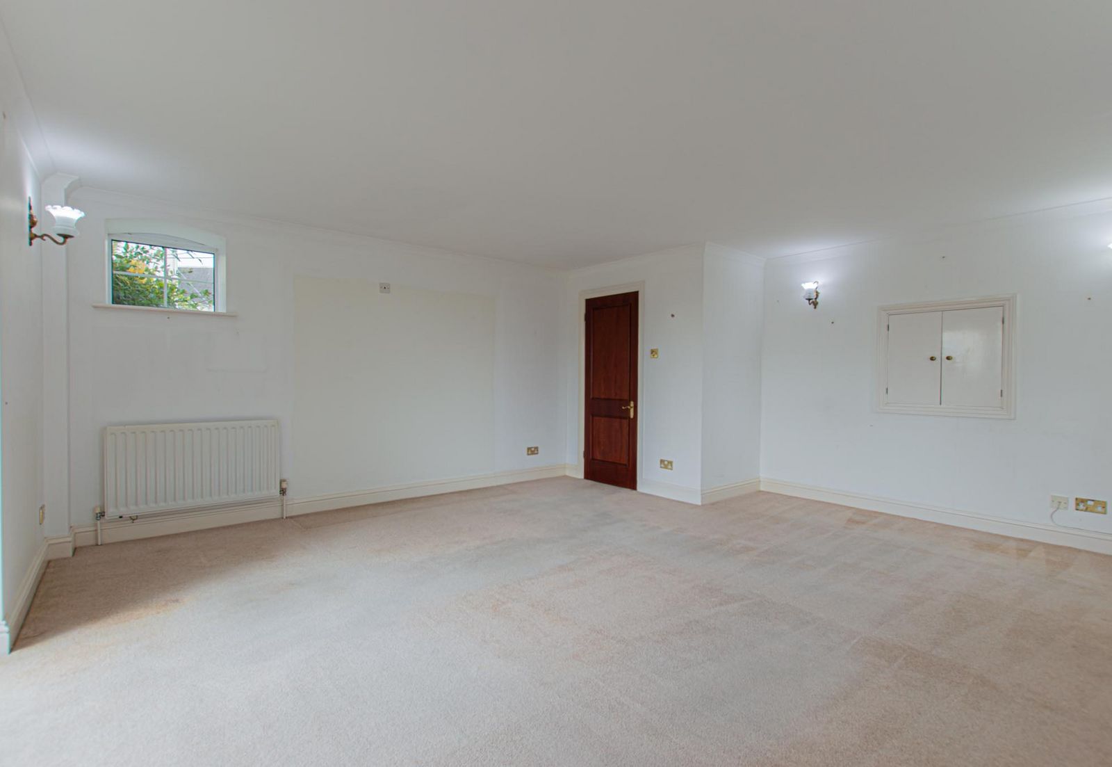 1, De Hubie Court photo 5