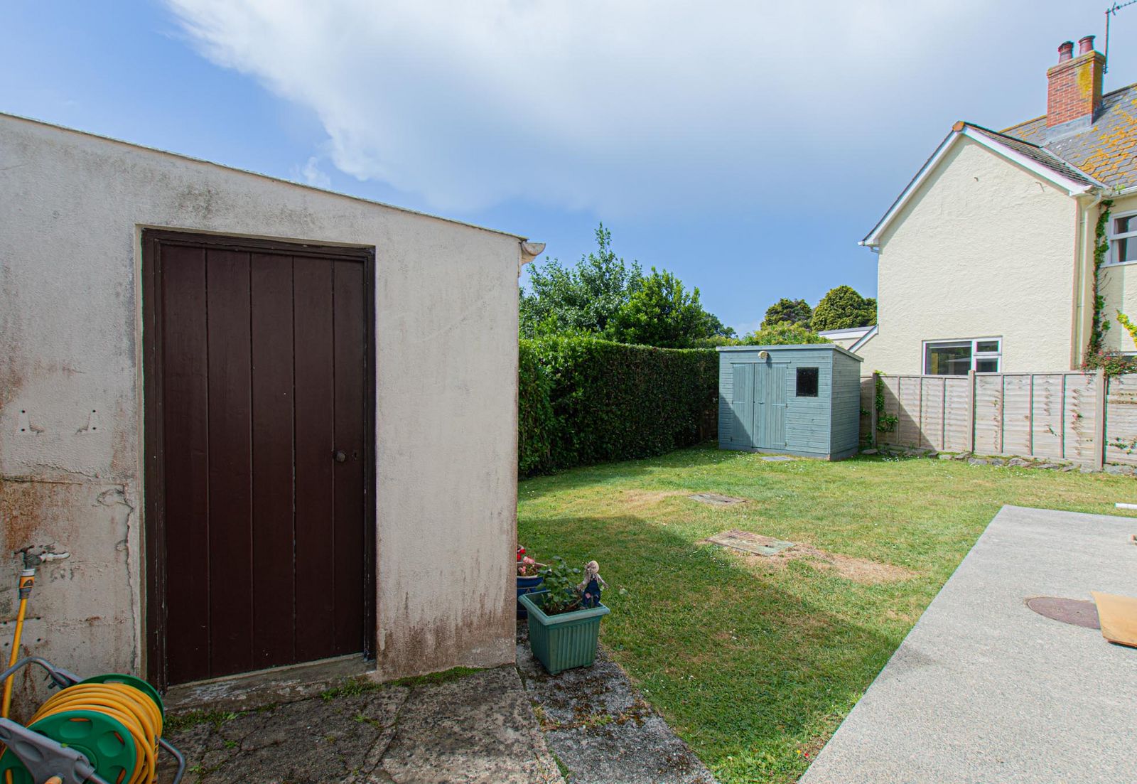 Wedgedin photo 28