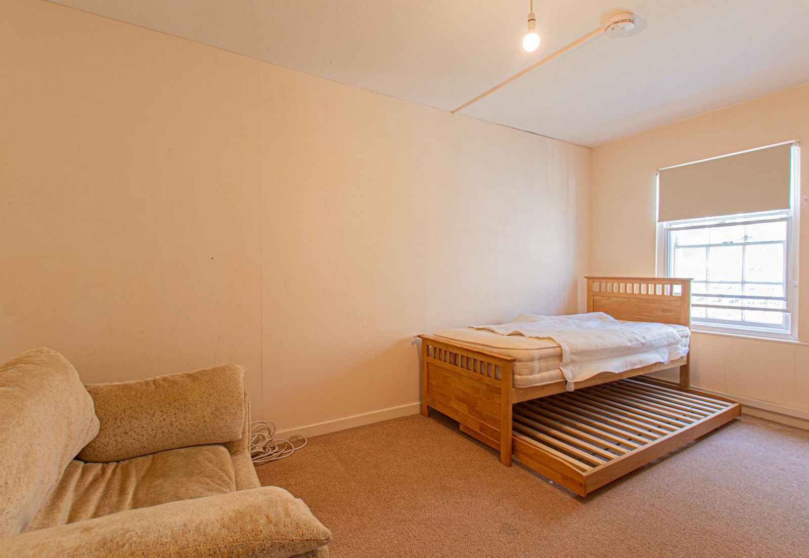 The Flat, Trinity Square Centre photo 11