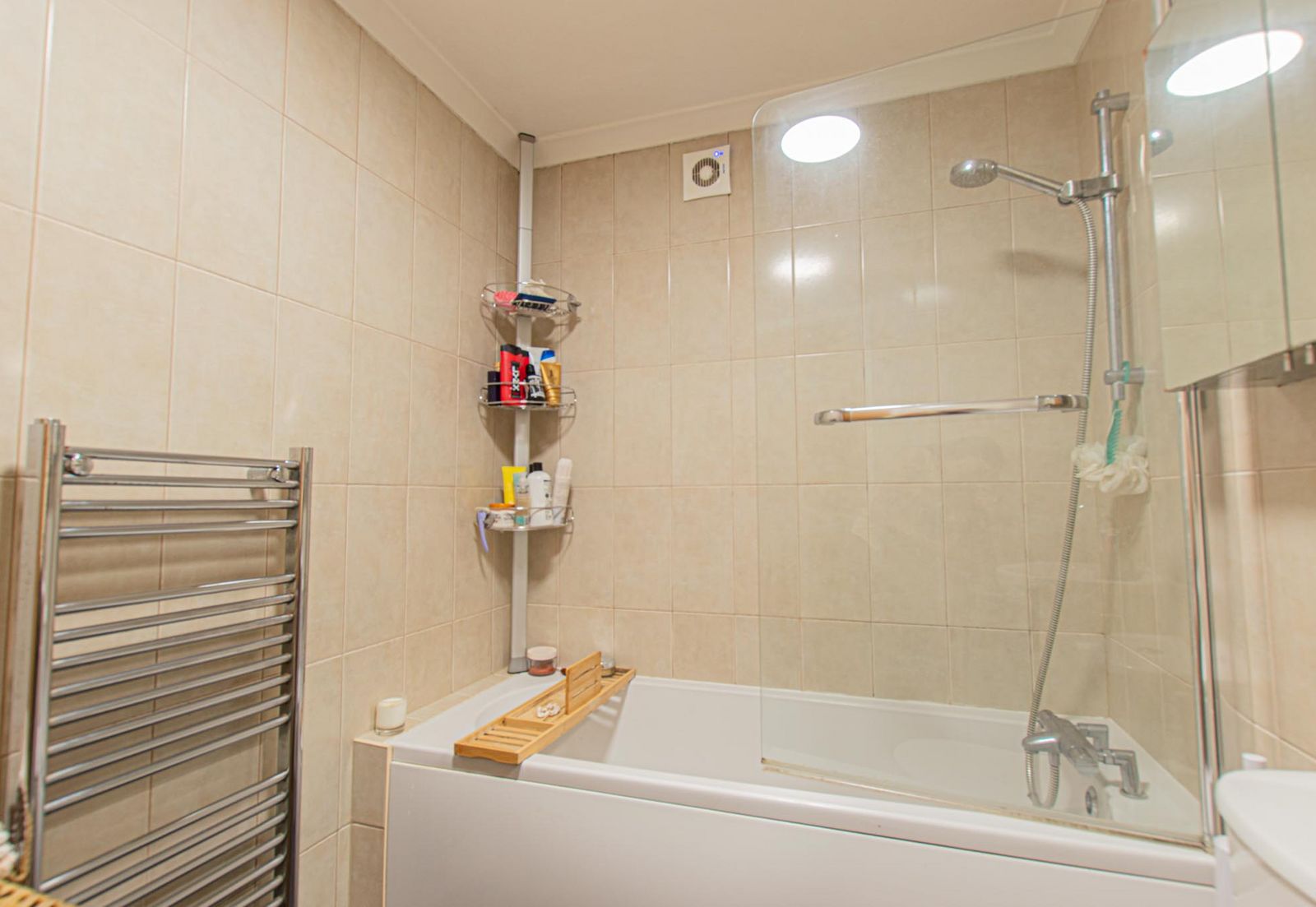 17, Oldwood Court photo 16