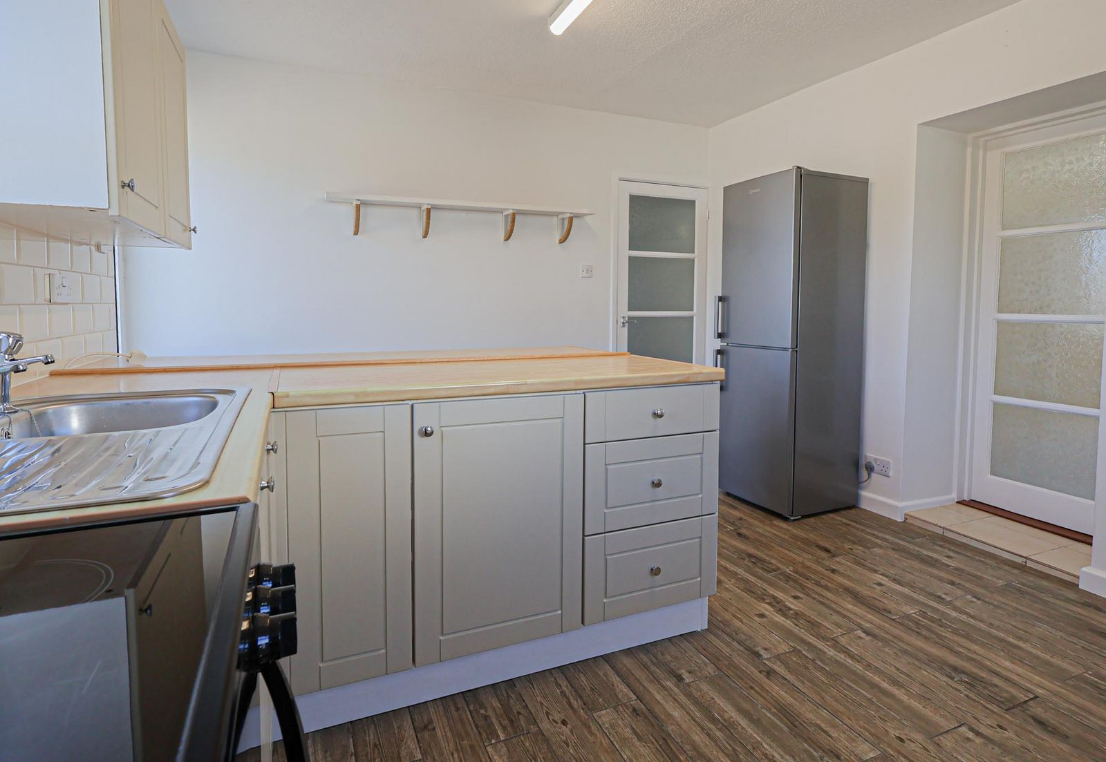 New Place photo 9