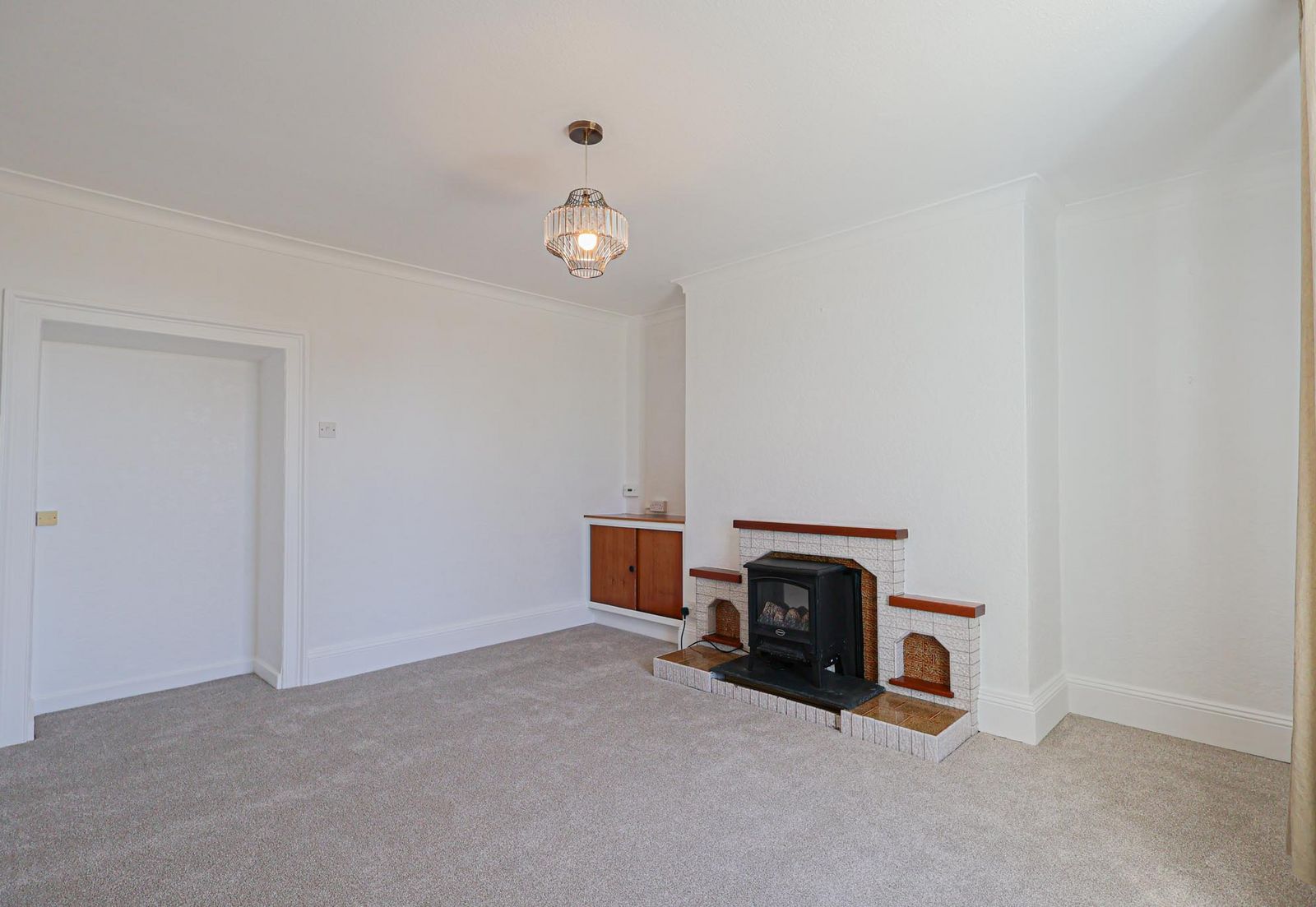 New Place photo 5