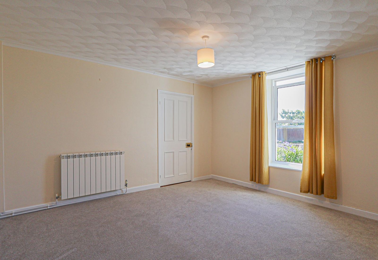 New Place photo 13