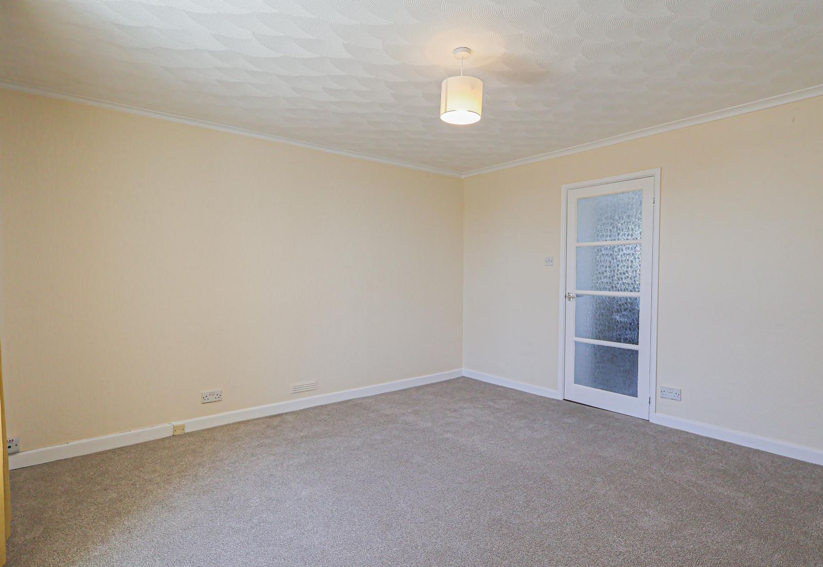 New Place photo 12