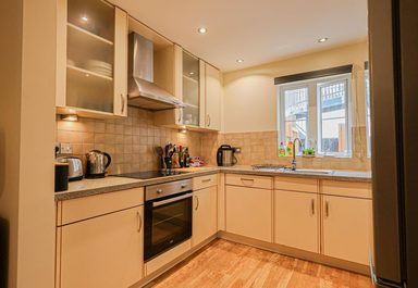 Apartment 12, Park Place photo 6