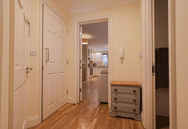 Apartment 12, Park Place photo 12