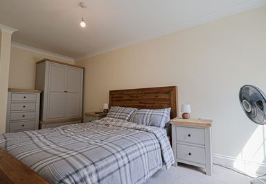 Apartment 12, Park Place photo 10