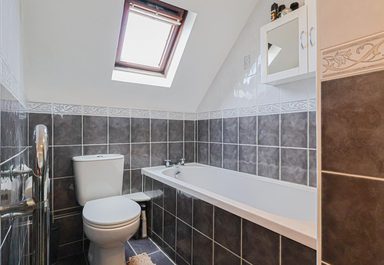 Flat 4, 29, Victoria Road photo 10