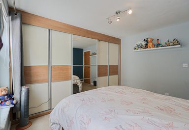 Apartment 2, Herald Court photo 10