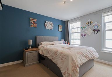 Apartment 2, Herald Court photo 8