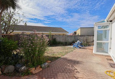 Barefoot Bungalow photo 22