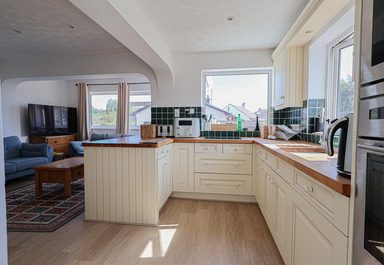 Barefoot Bungalow photo 8