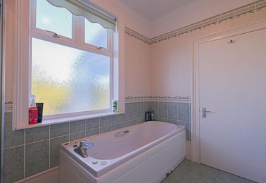 Rossington photo 17