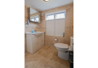 4 Inglewood Place photo 13