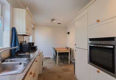 4 Inglewood Place photo 7