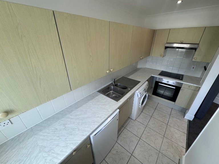 4 Maison le Marchant - photo 6 of 14