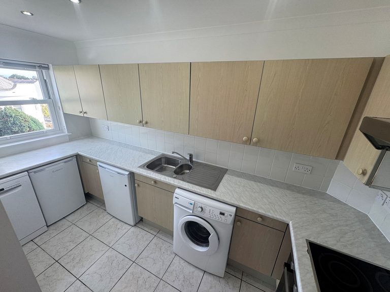 4 Maison le Marchant - photo 5 of 14
