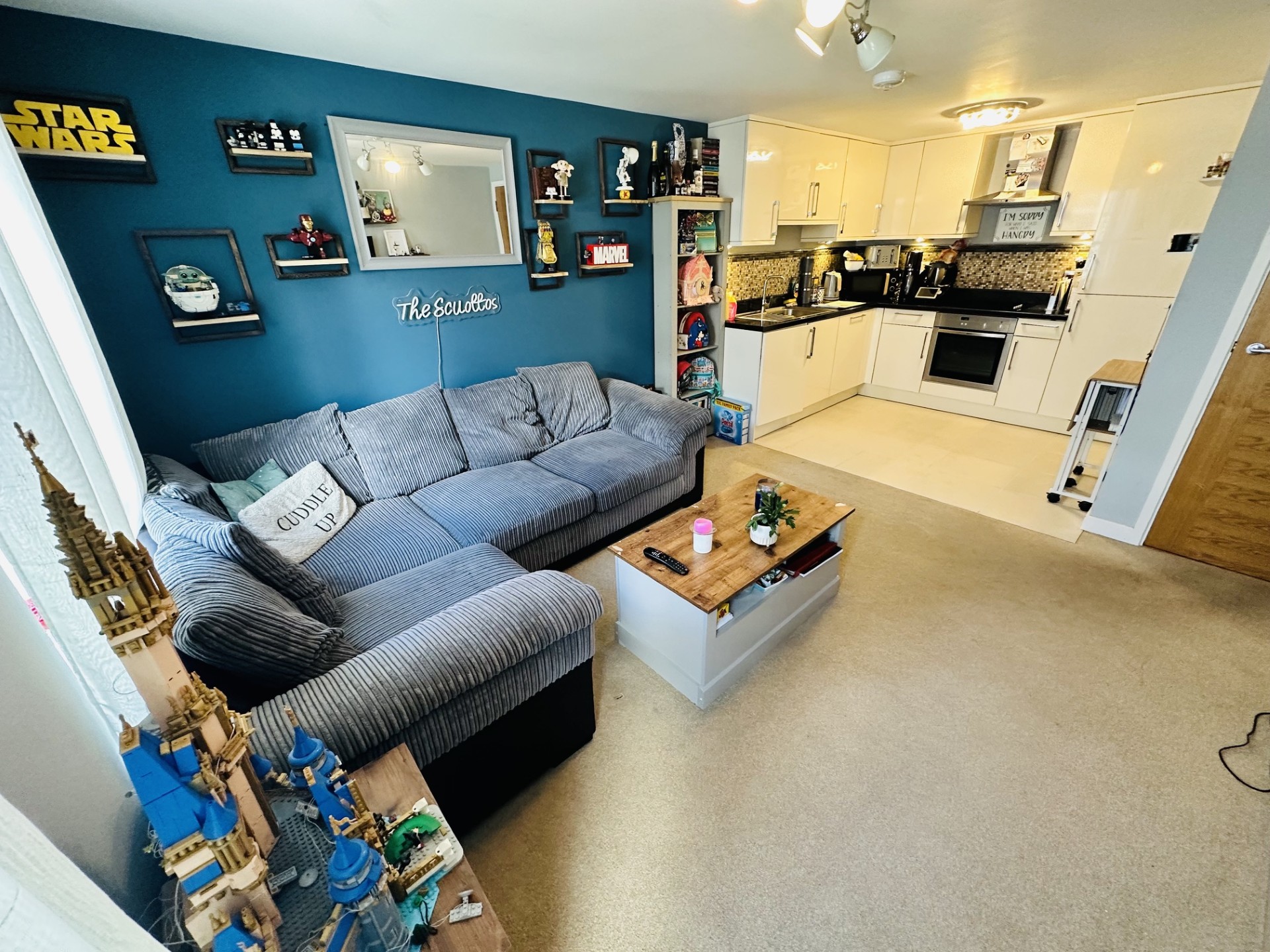 Apartment 2, Herald Court photo 3