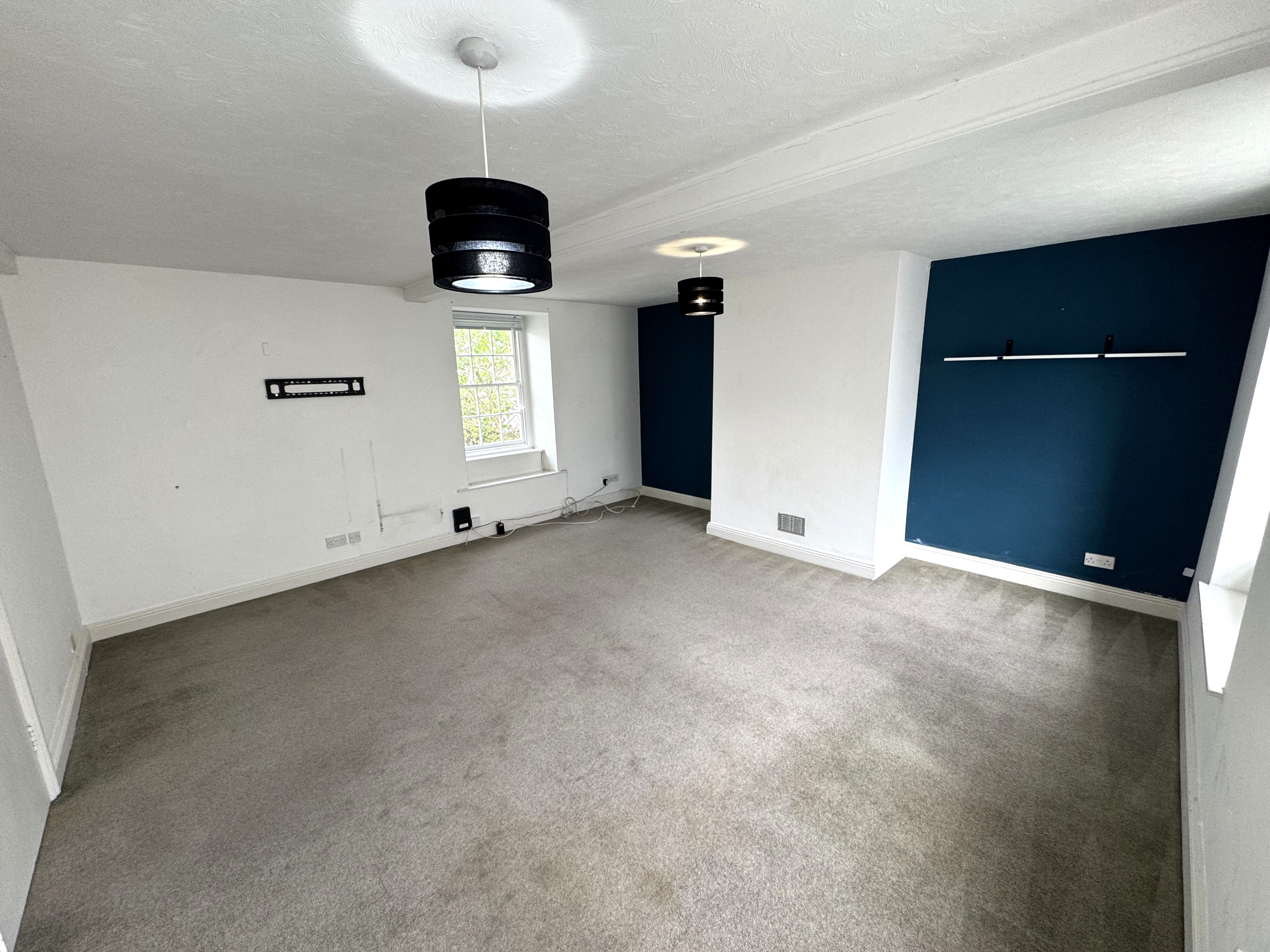 Flat 2, Trafalgar House photo 2