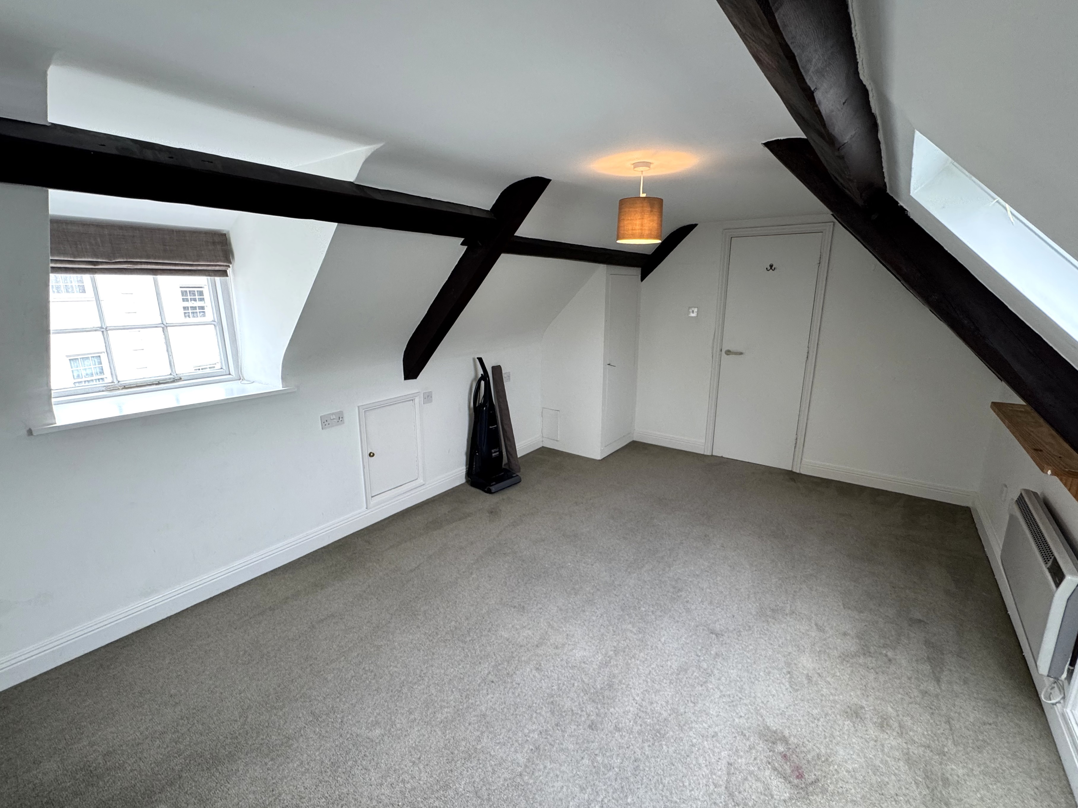 Flat 2, Trafalgar House photo 12