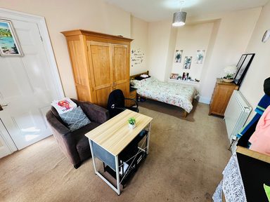 Ventnor house photo 13