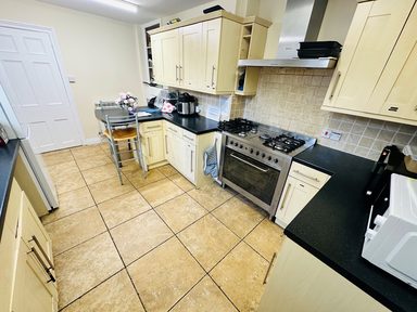 Ventnor house photo 4