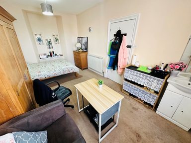Ventnor house photo 15