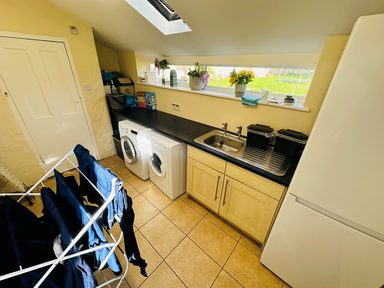 Ventnor house photo 6