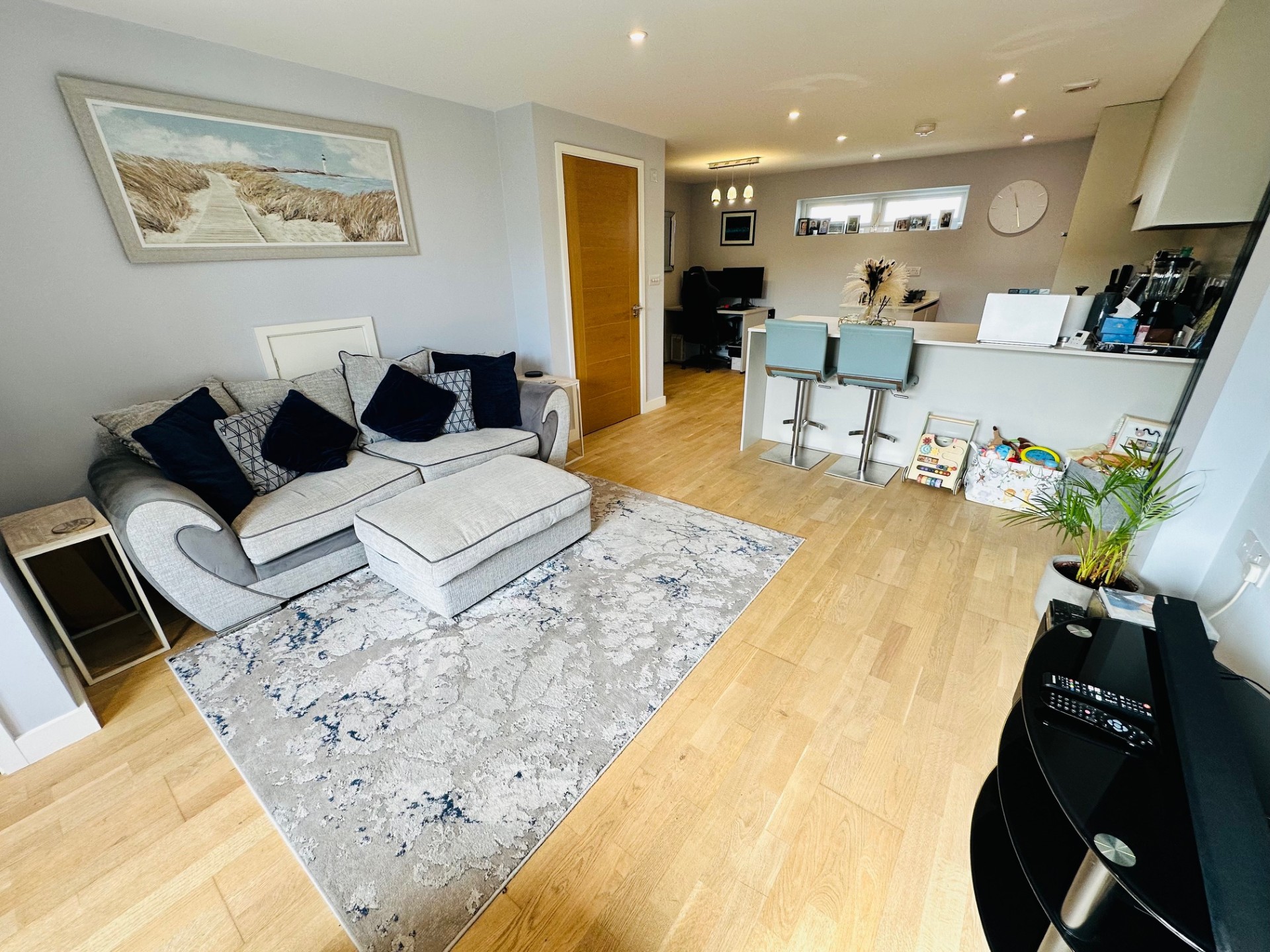 3 Infinity Lofts photo 2
