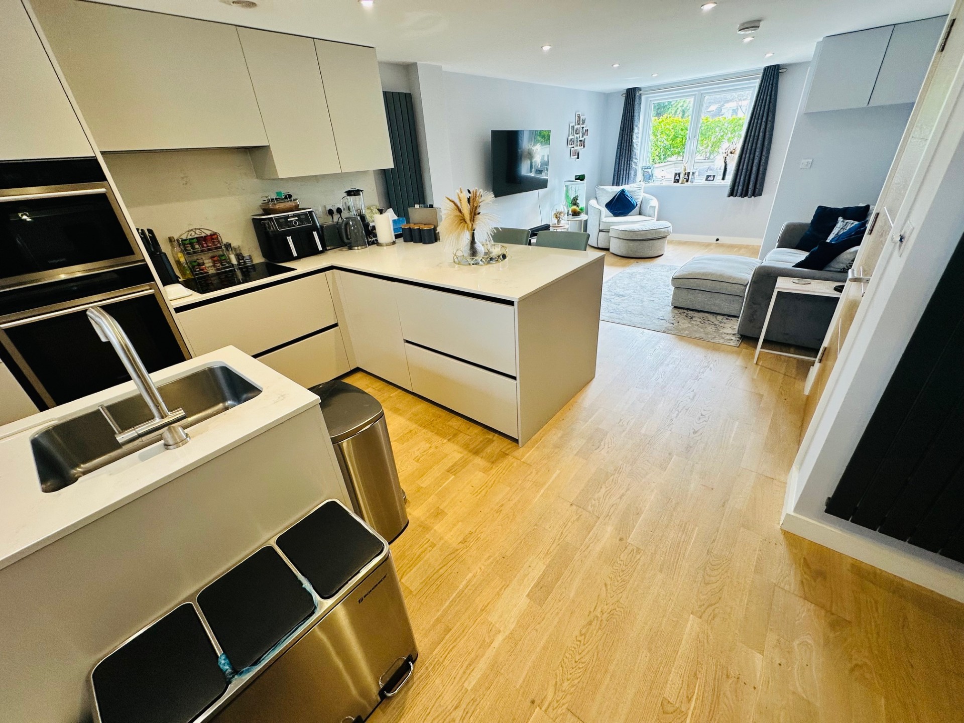 3 Infinity Lofts photo 9