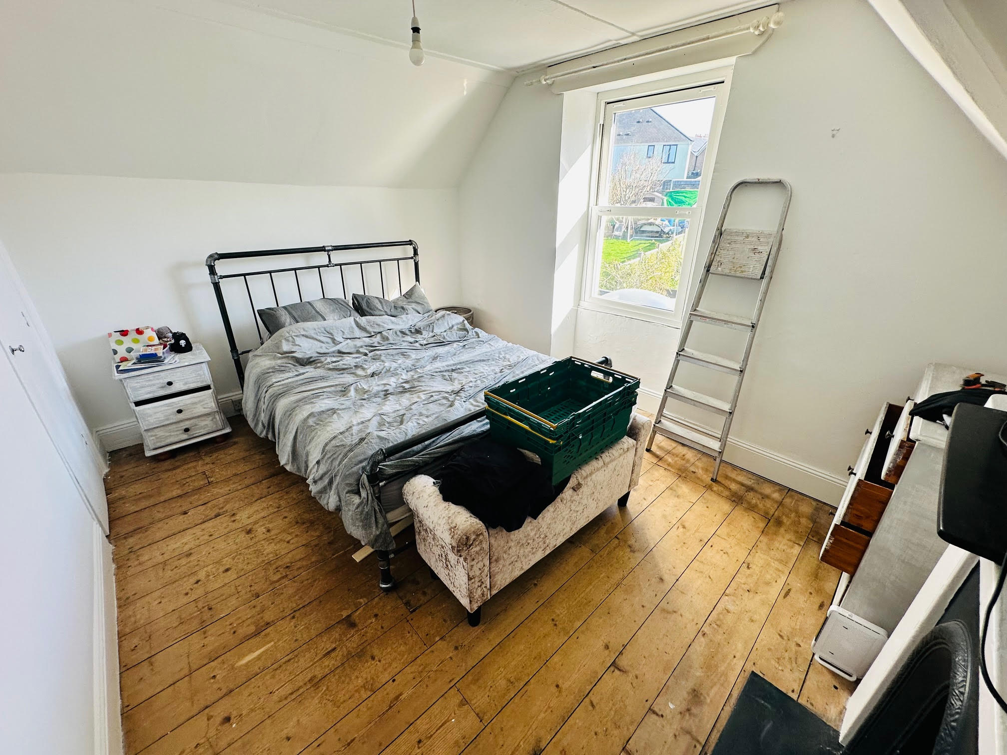 7 Westbourne Crescent photo 2