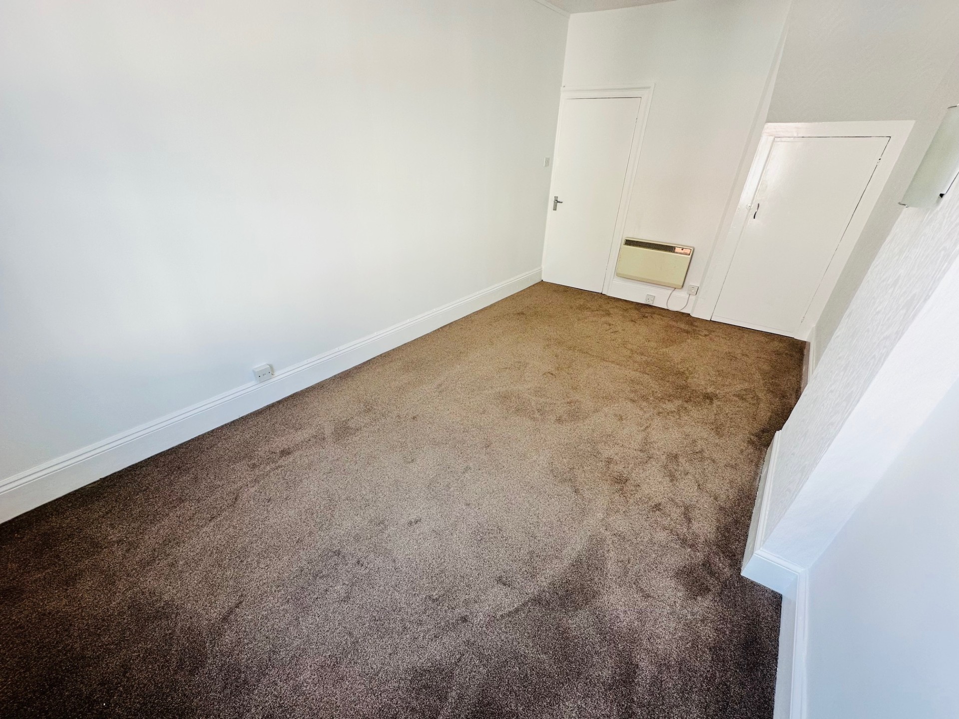 Flat 1 New Road photo 13
