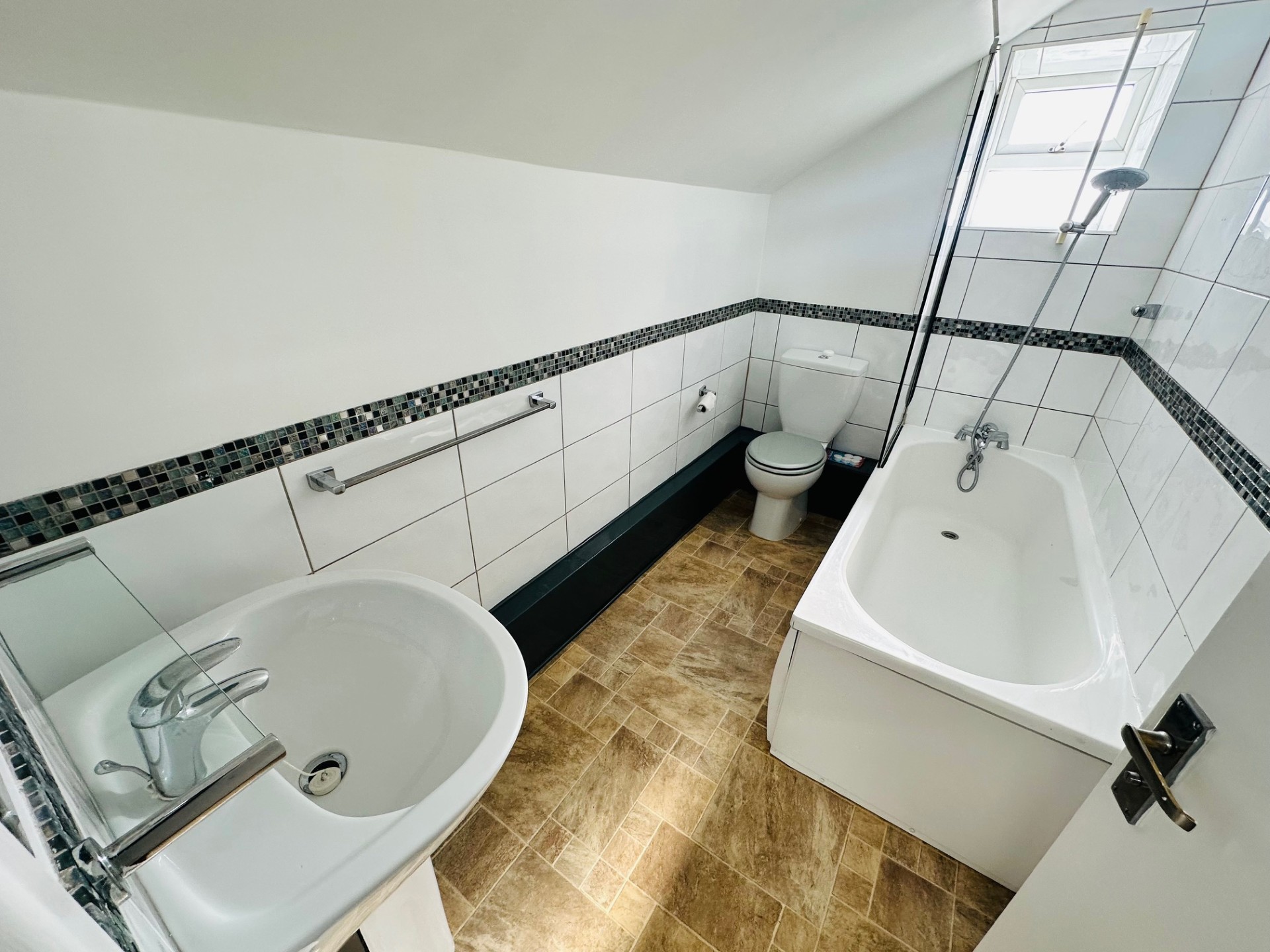 Flat 1 New Road photo 17