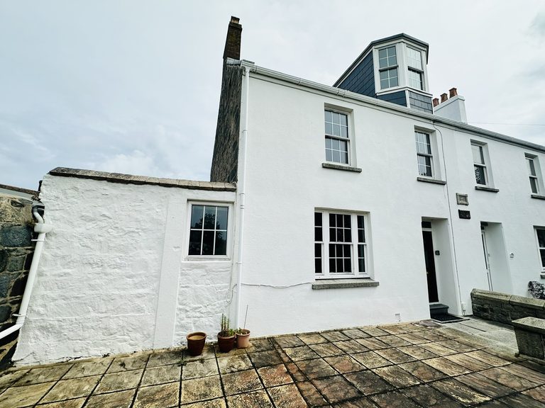 1 Grange Place