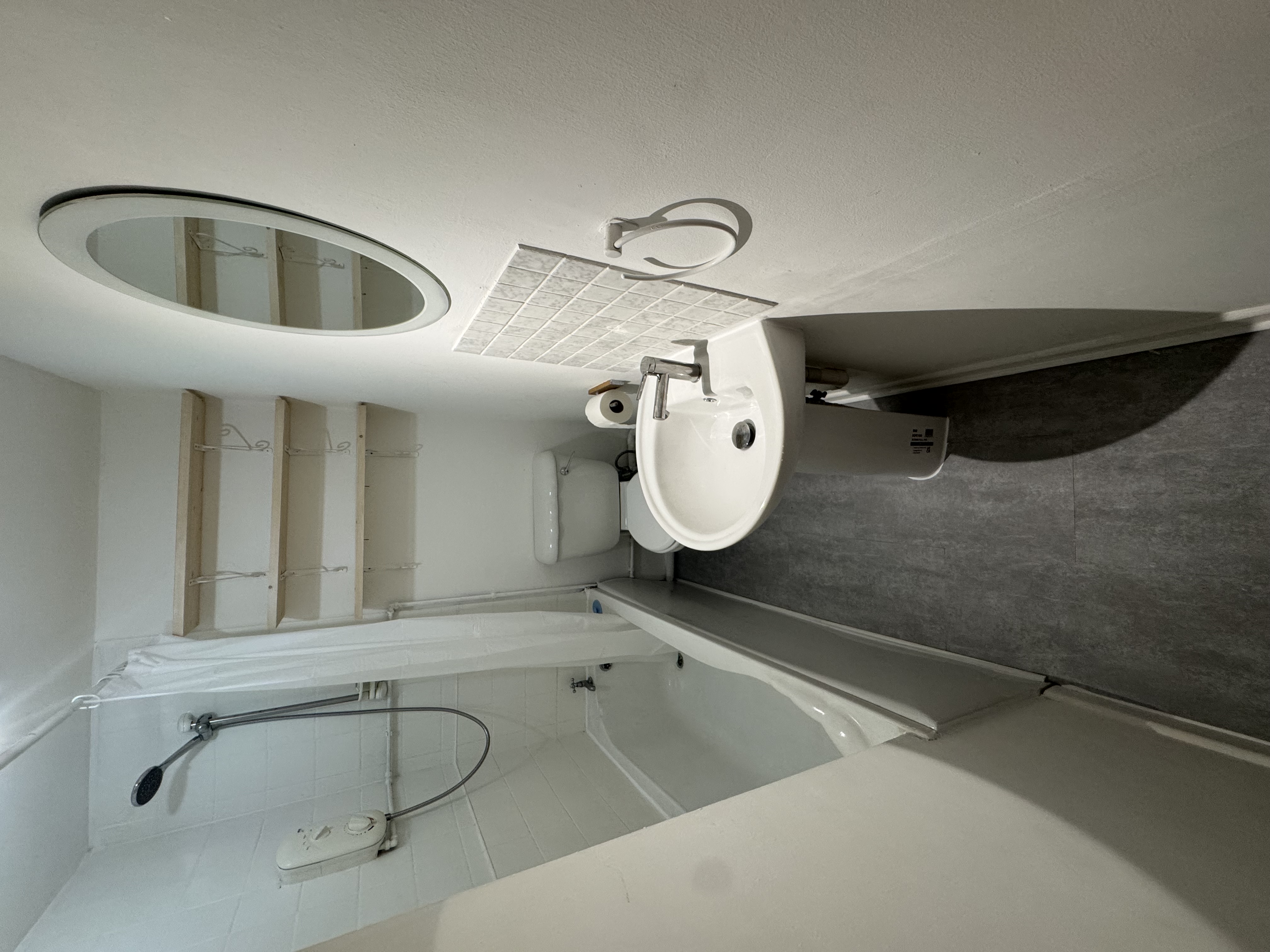 Flat 2, 9 Mill Street photo 7