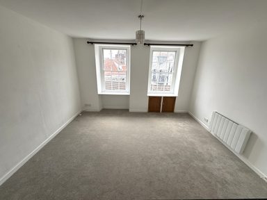 Flat 2, 9 Mill Street photo 2