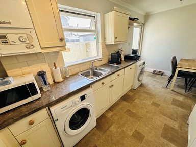 4 Inglewood Place photo 10