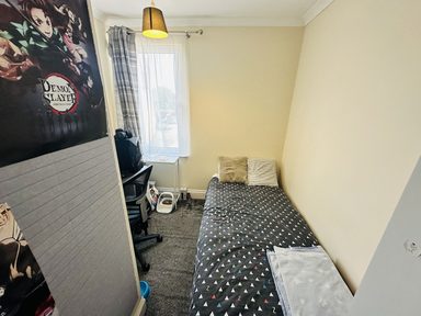 4 Inglewood Place photo 17