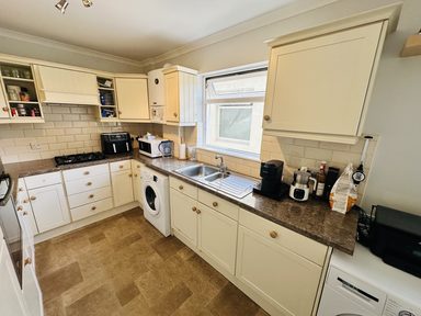 4 Inglewood Place photo 12