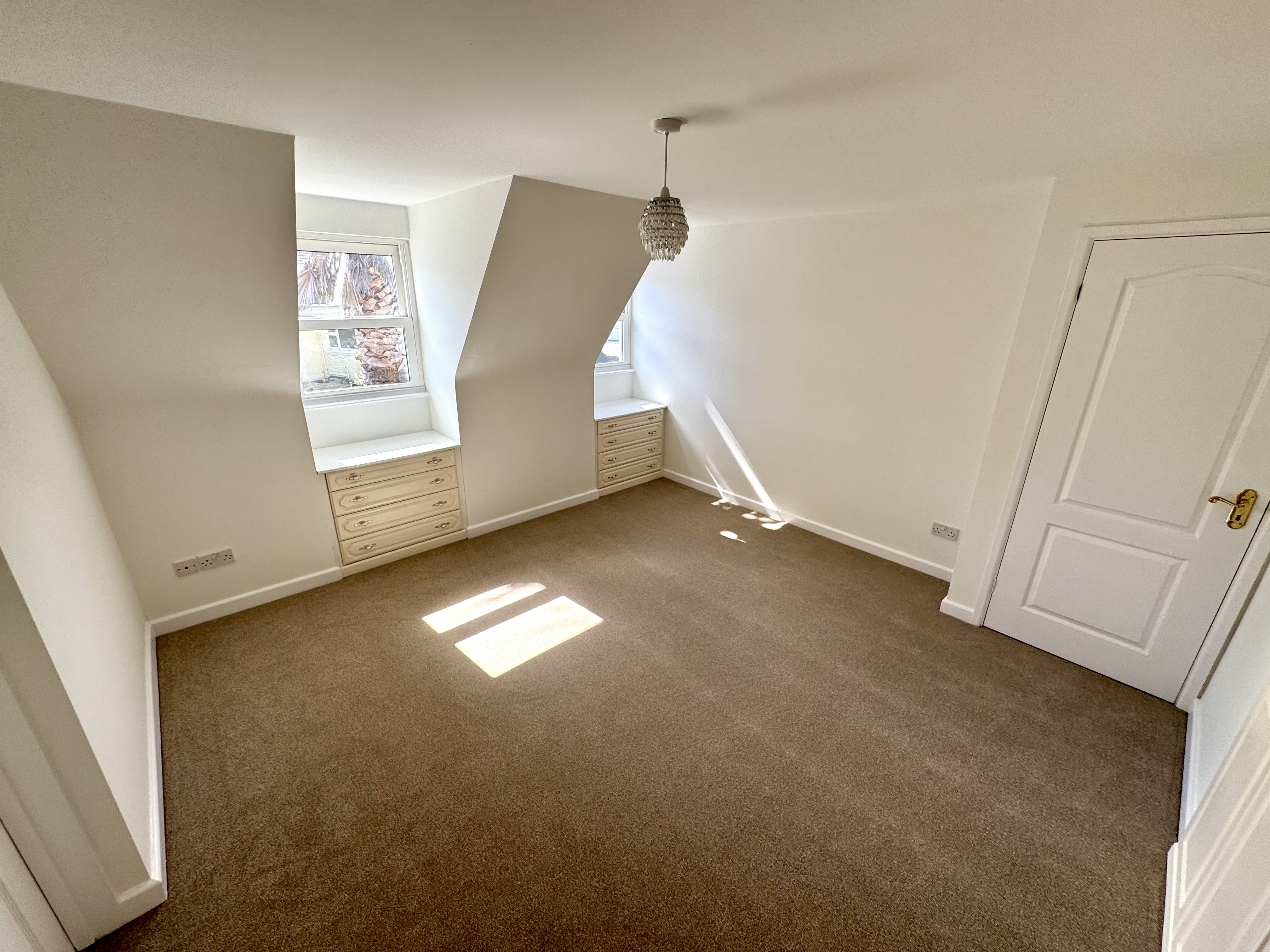 Cypria photo 12