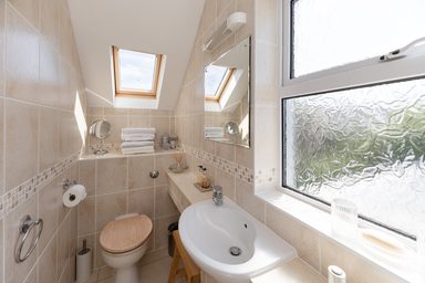Enfield Cottage photo 20