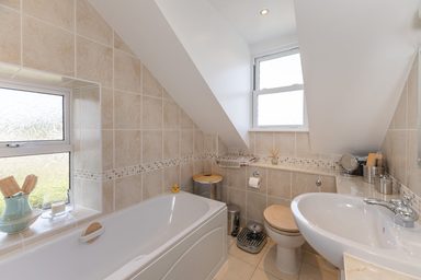 Enfield Cottage photo 16