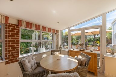 Enfield Cottage photo 9