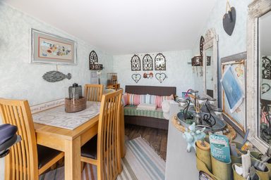 Enfield Cottage photo 24