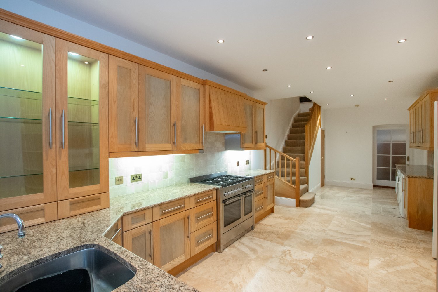 Beaumont photo 51