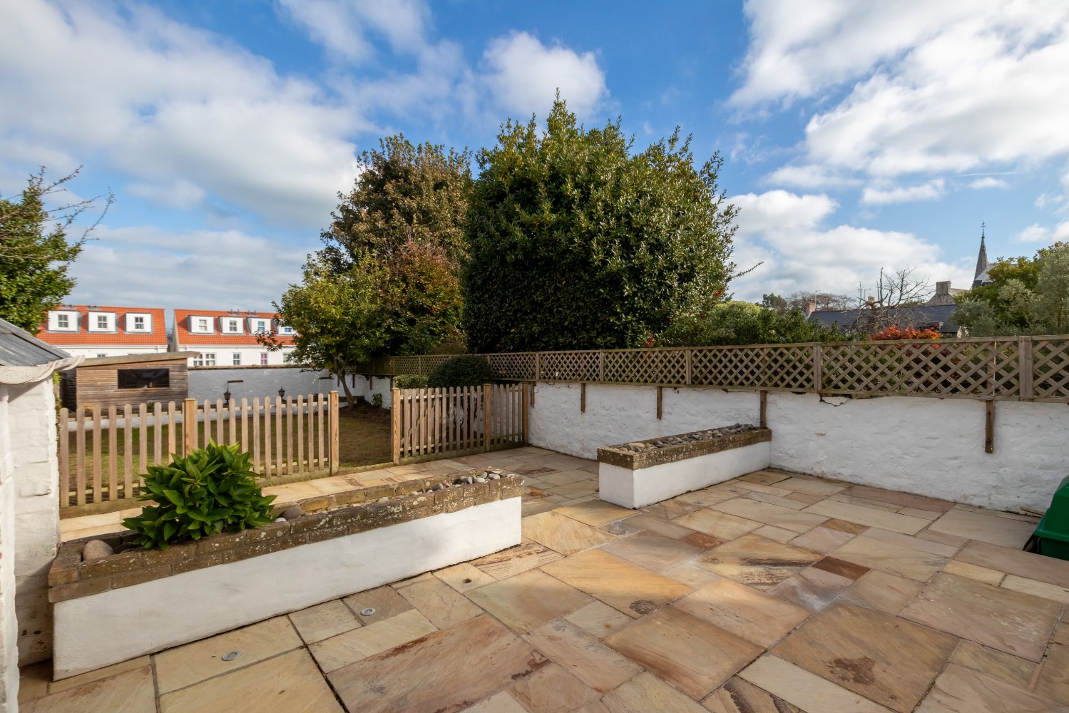 Heathfield photo 26